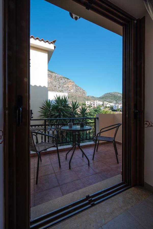 Cyrenia Guesthouse Monemvasía Exterior foto